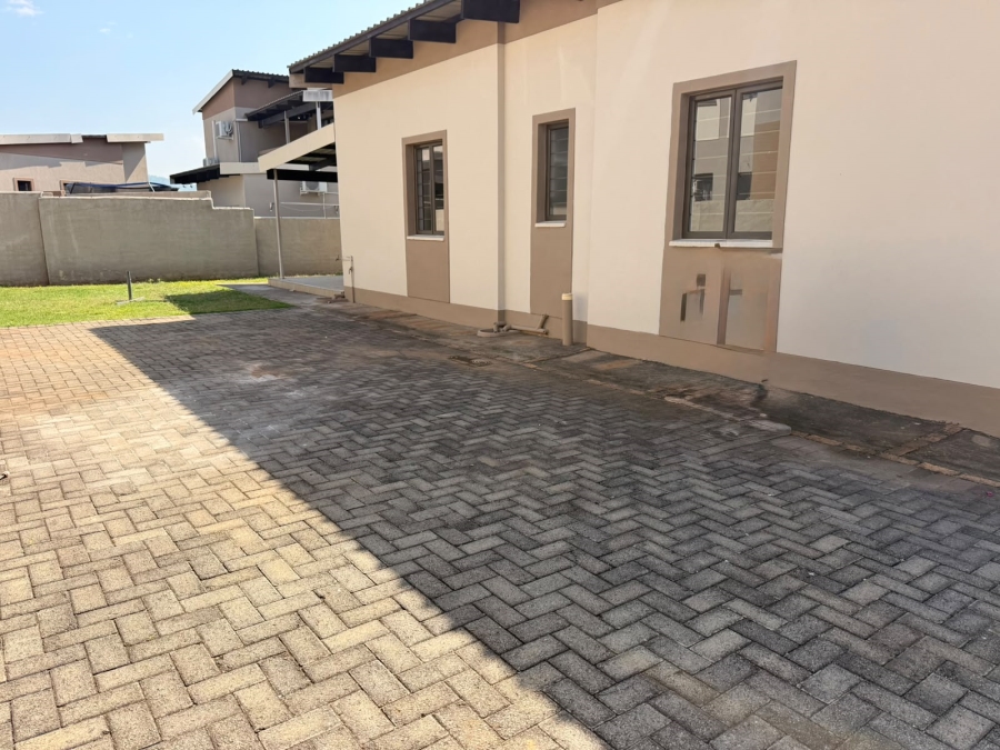 3 Bedroom Property for Sale in Geelhoutpark North West
